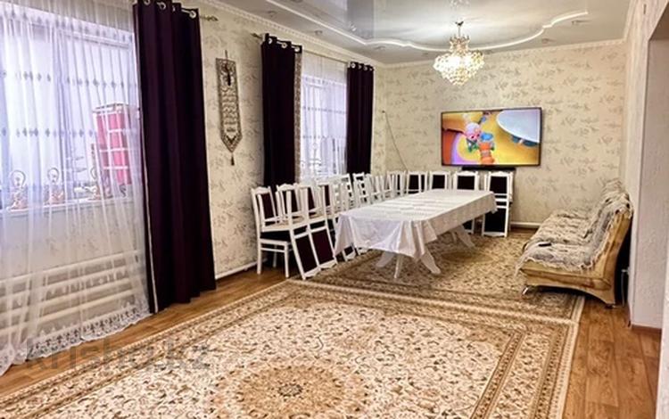 Отдельный дом · 5 комнат · 157.3 м² · 8 сот., Беймбета Майлина за 45 млн 〒 в Деркуле — фото 2