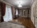 5-бөлмелі пәтер · 220 м² · 2/2 қабат, мкр Горный Гигант, Жамакаева 256а, бағасы: 349 млн ₸ в Алматы, Медеуский р-н — фото 13