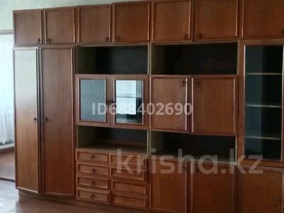 2-бөлмелі пәтер · 46 м² · 5/5 қабат, мкр 5, проспект Абая - Есет батыра 118 — Абая - Есет-батыра, бағасы: 10 млн ₸ в Актобе