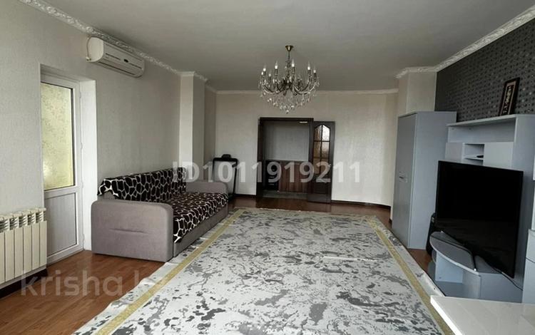 3-комнатная квартира · 105 м² · 8/10 этаж, ул. Алия Молдагулова 58/5 за 32 млн ₸ в Актобе — фото 2