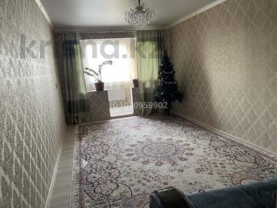 3-бөлмелі пәтер · 59 м² · 5/5 қабат, 17-й микрорайон, 17-й микрорайон 4а — Рыскулова пересечение Шаяхметова, бағасы: 23 млн ₸ в Шымкенте, Аль-Фарабийский р-н