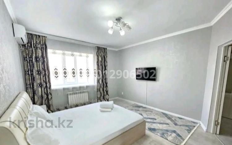 2-комнатная квартира · 64 м² · 2/5 этаж, Абая 151 за 7 000 ₸ в Таразе — фото 2