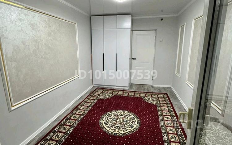 3-бөлмелі пәтер · 70 м² · 2/5 қабат, Жеңіс 15, бағасы: 15 млн ₸ в Текели — фото 2