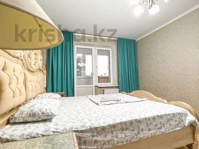 3-бөлмелі пәтер, 95 м², 2/18 қабат тәулік бойы, Брусиловского 159 — Кулымбетова, бағасы: 30 000 〒 в Алматы