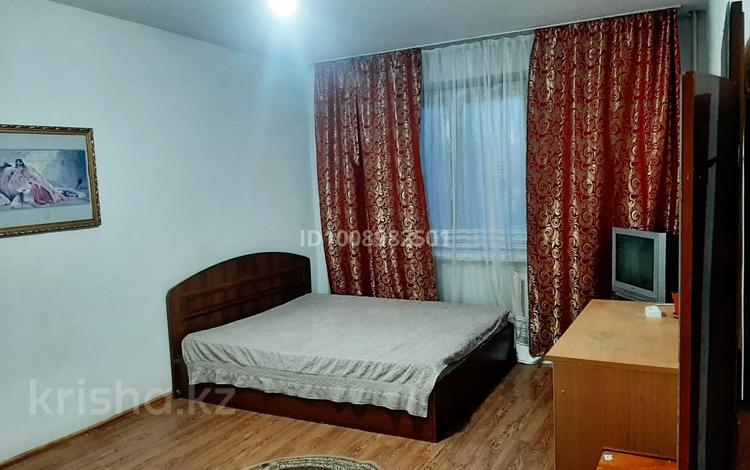 1-бөлмелі пәтер · 35 м² · 1/5 қабат, Жастар, бағасы: 85 000 ₸ в Талдыкоргане, мкр Жастар — фото 2