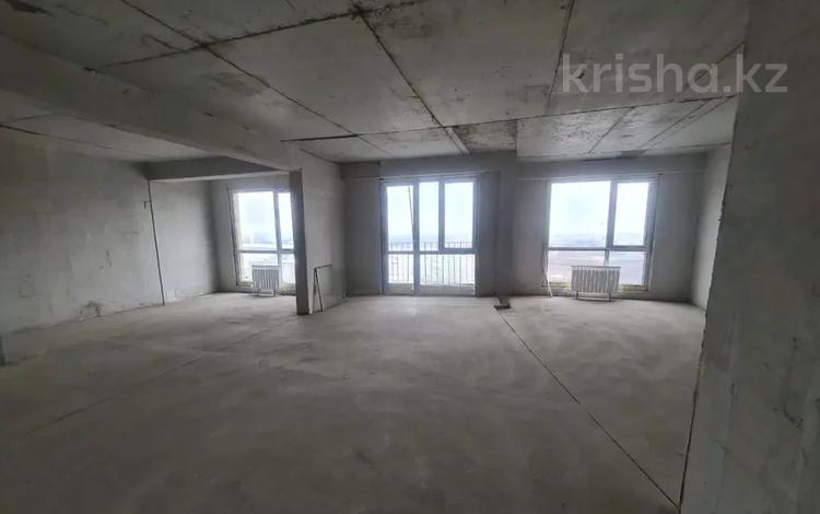 2-комнатная квартира, 70 м², 8/10 этаж, мкр Шугыла, Алтын орда за 24.3 млн 〒 в Алматы, Наурызбайский р-н — фото 3