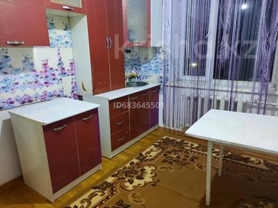 Продажа квартир в Жетысуская обл.: 1-комнатная квартира, 42 м², 4/5 этаж, Мкр Болашак 23 за 12.5 млн 〒 1-комнатная квартира, 42 м², 4/5 этаж, Мкр Болашак 23 за 12.5 млн 〒 в Талдыкоргане, мкр Бирлик