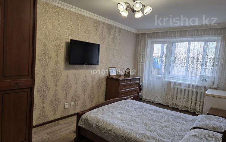 4-бөлмелі пәтер · 98 м² · 3/9 қабат, мкр Новый Город, Н.Абдирова 24/4, бағасы: 50 млн ₸ в Караганде, Казыбек би р-н — фото 2