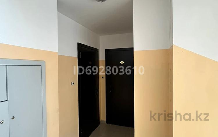1-комнатная квартира, 34 м², 3/5 этаж, Рахымбаева 23А за 21 млн 〒 в  — фото 2