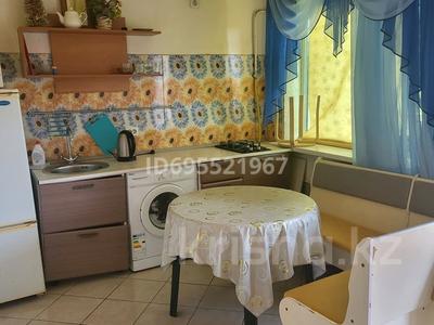 1-комнатная квартира · 38 м² · 3/4 этаж, 1-й мкр 27 за 8 000 ₸ в Актау