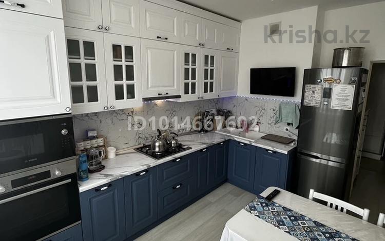 3-бөлмелі пәтер · 78 м² · 8/9 қабат, Нұрсая ш/а., бағасы: 32 млн ₸ в Атырау, мкр Нурсая — фото 2