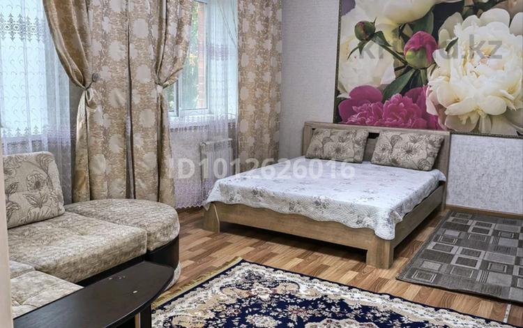1-бөлмелі пәтер · 47 м² · 1/9 қабат, мкр. Алтын орда, Тәуелсіздік 13к4 — Мұстафа Шокая/Тәуелсіздік, бағасы: 150 000 ₸ в Актобе — фото 2