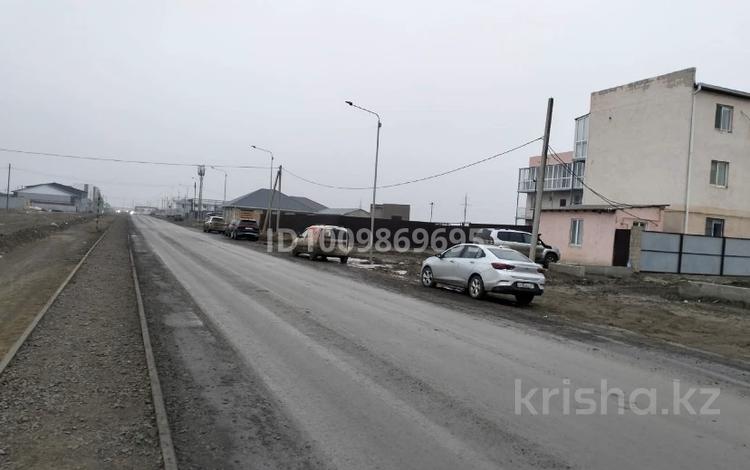 Жер телімі · 9 сотық, мкр Самал, Мкр. Самал Ул 31 Д 20а 31 — Рядом садик, бағасы: 16.5 млн ₸ в Атырау — фото 2