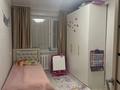 3-бөлмелі пәтер · 63 м² · 5/5 қабат, Майкудук, 17й микрорайон, бағасы: 17 млн ₸ в Караганде, Алихана Бокейханова р-н — фото 3