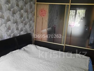 3-комнатная квартира · 59 м² · 3/4 этаж, мкр Жилгородок, Каратаева 21 — Остановка Химик за 15 млн 〒 в Актобе