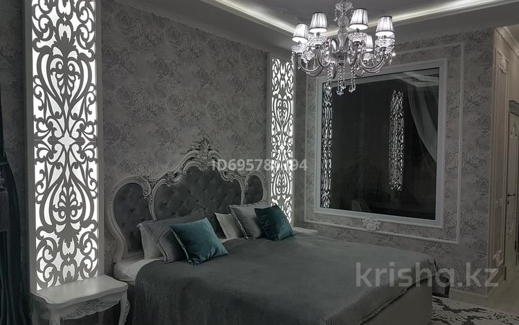 1-комнатная квартира · 50 м² · 5/13 этаж, Кунаева 39 за 18 000 ₸ в Шымкенте, Аль-Фарабийский р-н — фото 2