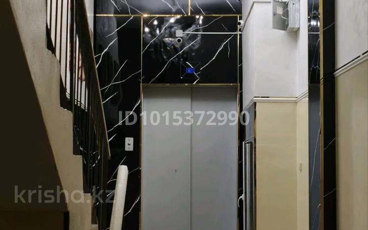 2-бөлмелі пәтер · 60.3 м² · 3/9 қабат, мкр Туран-2 10А, бағасы: 26 млн ₸ в Шымкенте, Каратауский р-н — фото 2
