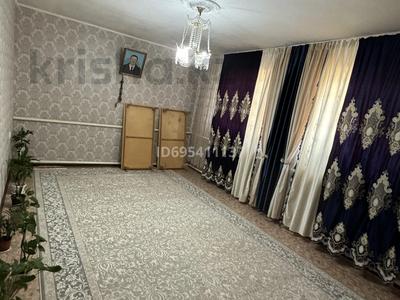 Отдельный дом · 4 комнаты · 69.6 м² · 105.2 сот., Бейнеубай Кулшарыулы 11 — Атп.Заңғар магазин көшеден кіргенде за 12 млн ₸ в Жанаозен