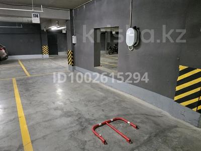 Паркинг · 16 м² · мкр Баганашыл, Проспект Аль-Фараби 41/7 — улица Сейфуллина за 55 000 〒 в Алматы, Бостандыкский р-н