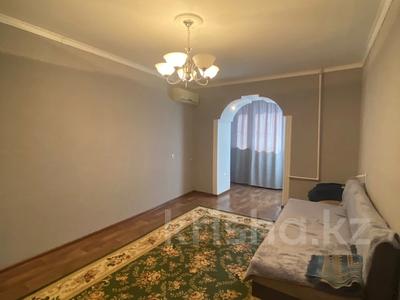 2-комнатная квартира · 49.5 м² · 8/10 этаж, 11 микрорайон за 18 млн 〒 в Актобе