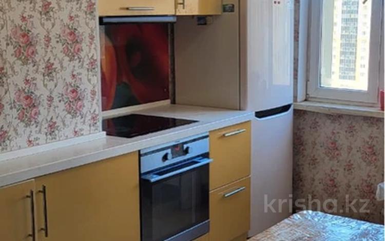 3-комнатная квартира · 85 м² · 12/12 этаж, Сауран 3/1 за 45 млн ₸ в Астане, Есильский р-н — фото 2