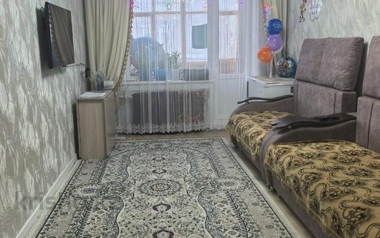 2-бөлмелі пәтер · 44.3 м² · 2/5 қабат, Камзина 25, бағасы: 9 млн ₸ в Аксу — фото 3