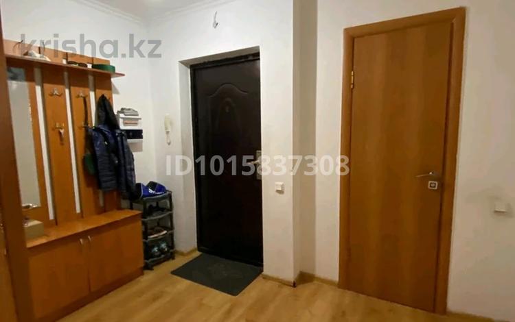 2-комнатная квартира · 55.3 м² · 4/5 этаж, мкр Пригородный 105/1 за 23 млн ₸ в Астане, Есильский р-н — фото 2