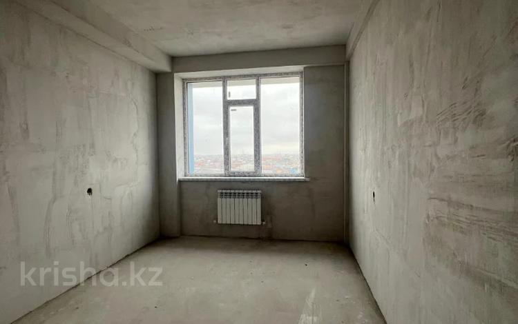 3-комнатная квартира · 81 м² · 8/9 этаж, мкр Нурсая, Султан Бейбарыс 437 за 31 млн ₸ в Атырау — фото 2