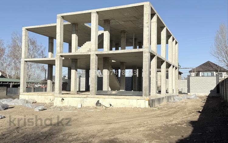 Отдельный дом · 8 комнат · 400 м² · 17 сот., Сырым датулы 6а — Кульжинка бак за 57 млн 〒 в  — фото 2