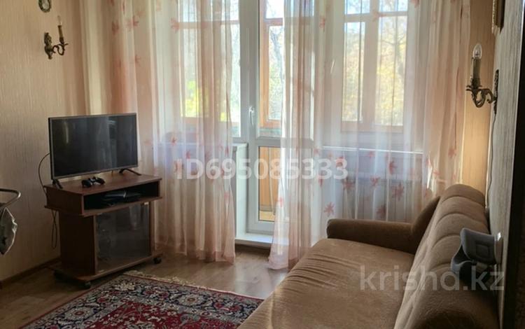 2-комнатная квартира · 46.3 м² · 2/5 этаж, мкр Новый Город, Н.Абдирова 47/1 — Пересечение улиц Абдирова и Назарбаева за 15.6 млн 〒 в Караганде, Казыбек би р-н — фото 2