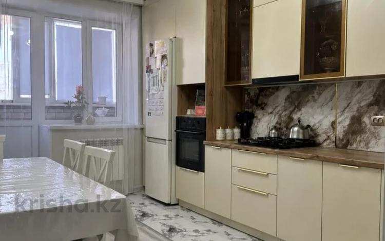 2-комнатная квартира · 71 м² · 3/7 этаж, мкр. Алтын орда за 27.5 млн ₸ в Актобе — фото 2