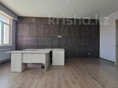 2-комнатная квартира · 85 м² · 10/10 этаж, 18 28 за 29 млн ₸ в Актау, 18-й мкр 