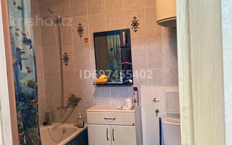 3-бөлмелі пәтер · 61 м² · 5/5 қабат, 2мкр 69А, бағасы: ~ 4.1 млн ₸ в Качаре — фото 15