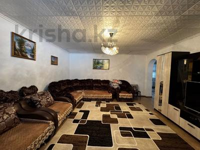 Жеке үй · 4 бөлме · 104 м² · 8 жүзд., Қалқаман-2 ш/а., Айтей батыра 72, бағасы: 109 млн ₸ в Алматы, Наурызбайский р-н