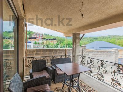 Жеке үй · 7 бөлме · 320 м², мкр Коктобе 22 — Толе би-Восточно-объездная, бағасы: 2 млн 〒 в Алматы, Медеуский р-н