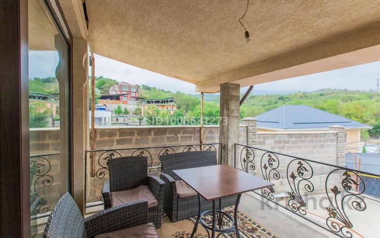 Жеке үй · 7 бөлме · 320 м², мкр Коктобе 22 — Толе би-Восточно-объездная, бағасы: 2 млн 〒 в Алматы, Медеуский р-н — фото 2