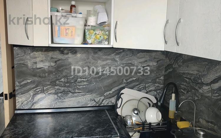 2-комнатная квартира · 44.5 м² · 5/5 этаж, Майкудук, Майкудук, мкр Восток-2 15 за 11.5 млн ₸ в Караганде, Алихана Бокейханова р-н — фото 2