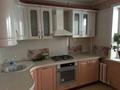 3-комнатная квартира, 67 м², 3/5 этаж помесячно, Назарбаева за 180 000 〒 в Петропавловске — фото 2