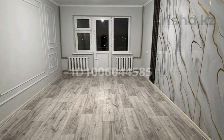 1-бөлмелі пәтер · 32 м² · 4/5 қабат, Рыскулова 55, бағасы: 6 млн 〒 в Кентау — фото 2