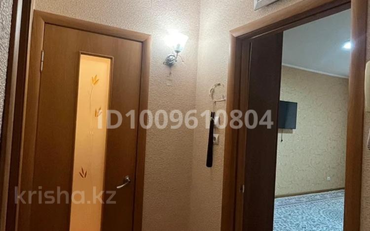 2-комнатная квартира · 56 м² · 5/5 этаж, 27-й мкр 17 за 13 млн ₸ в Актау — фото 2