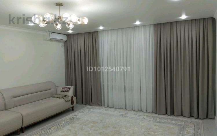 2-комнатная квартира · 76 м² · 2/6 этаж, 30-й мкр 168 — олжа за 28 млн ₸ в Актау — фото 2