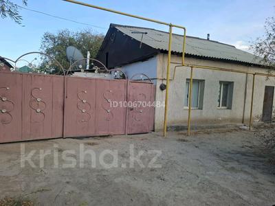 Отдельный дом · 4 комнаты · 100 м² · 10 сот., Аубакирова 53 — Диагностические центр за 15 млн 〒 в 