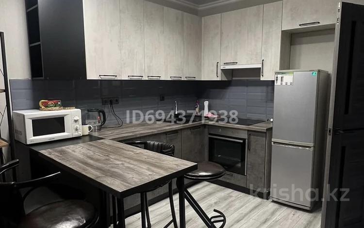2-комнатная квартира · 70 м² · 5/10 этаж, Назарбаева 36 за 1 500 ₸ в Алматы, Медеуский р-н — фото 8