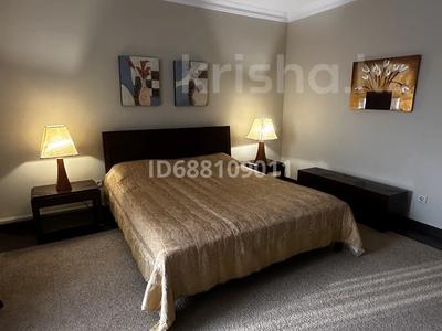 3-бөлмелі пәтер · 130 м², Абылай хана 92, бағасы: 1.2 млн 〒 в Алматы, Алмалинский р-н