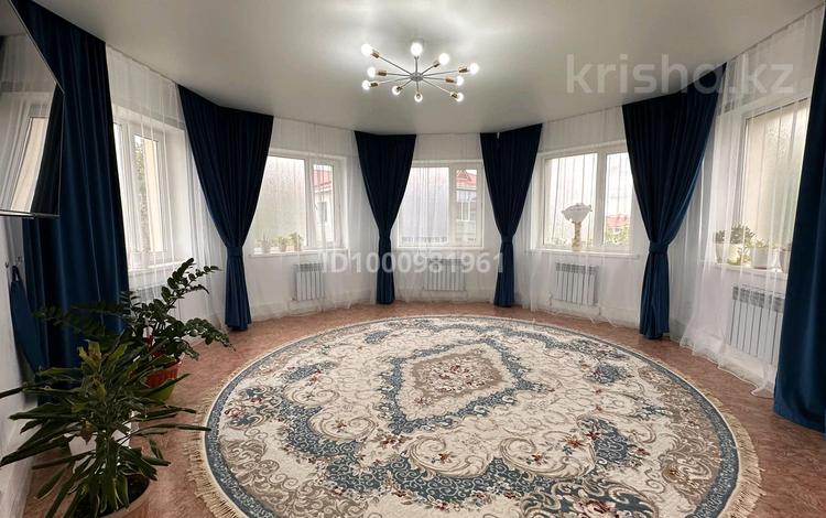 4-бөлмелі пәтер · 119.4 м² · 5/5 қабат, мкр 6, Газиза Жубанова 39Е — Газиза Жубанова, бағасы: 31 млн ₸ в Актобе — фото 9