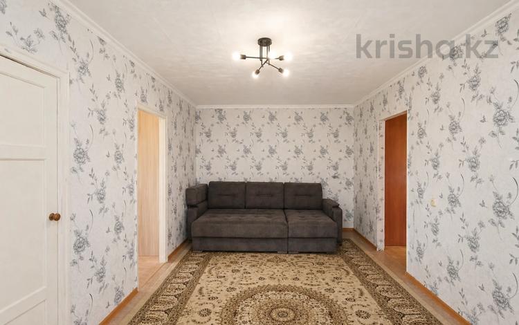 3-бөлмелі пәтер · 61 м² · 5/5 қабат, Пришахтинск, 21й микрорайон 21, бағасы: 12.5 млн ₸ в Караганде, Алихана Бокейханова р-н — фото 2