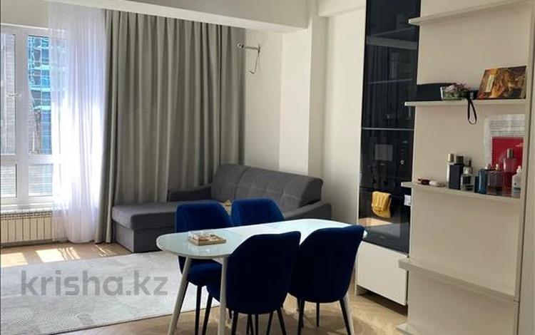 4-комнатная квартира · 105 м² · 2/10 этаж, Кабанбай Батыра за 105 млн ₸ в Алматы, Медеуский р-н — фото 3
