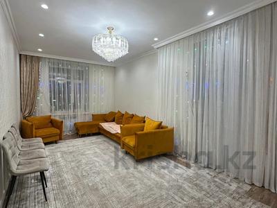 4-комнатная квартира · 104 м² · 4/8 этаж, мкр Юго-Восток, Проспект Республики 1/7 за 62 млн ₸ в Караганде, Казыбек би р-н