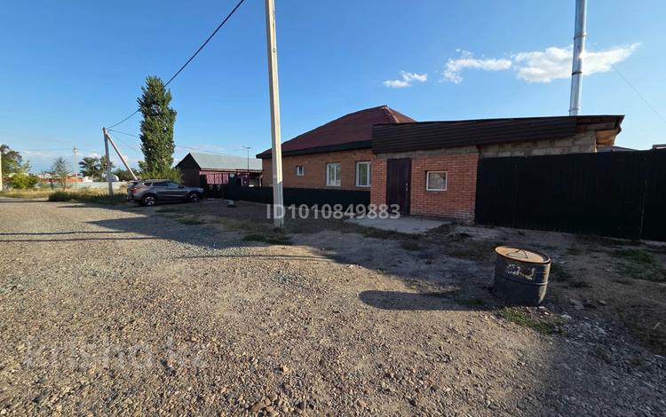 Жеке үй · 6 бөлме · 125 м² · 10 жүзд., Жас алаш 3 — Конечная остановка юности, бағасы: 35.5 млн ₸ в Семее — фото 3