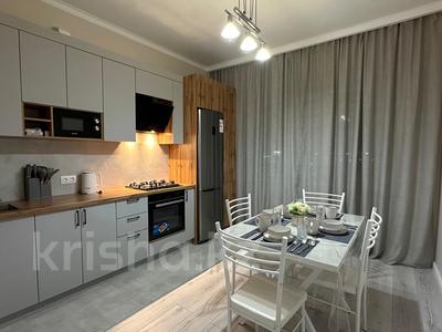 Тәулігіне пәтерлер в Актюбинской обл.: 1-бөлмелі пәтер · 45 м² · 5/9 қабат, мкр. Алтын орда, Мустафы Шокая 2В/2, бағасы: 18 000 〒 1-бөлмелі пәтер · 45 м² · 5/9 қабат, мкр. Алтын орда, Мустафы Шокая 2В/2, бағасы: 18 000 〒 в Актобе